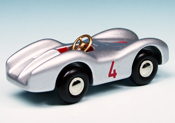 Schuco Piccolo Mercedes Benz W196 Stromlinie Rennwagen Startnummer 4 2 Schuco Piccolo Mercedes Benz W196 Stromlinie Rennwagen Startnummer 4 – Bild 2