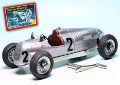 Schuco Auto Union Typ C Rennwagen / Schuco Studio II Als Montagekasten