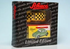 Schuco Piccolo VW Käfer Mit Dachschild "Follow Me" -Schuco 001268 Schuco Piccolo VW Kfer mit Dachschild Follow Me z65856613d25553