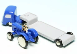 Schuco Piccolo Mercedes Benz LP911 Tieflader-Sattelzug Mit Porsche Diesel Junior K Traktor -Schuco 001293 schuco piccolo mercedes benz lp911 tiefladersattelzug mit porsche diesel junior k traktor 4