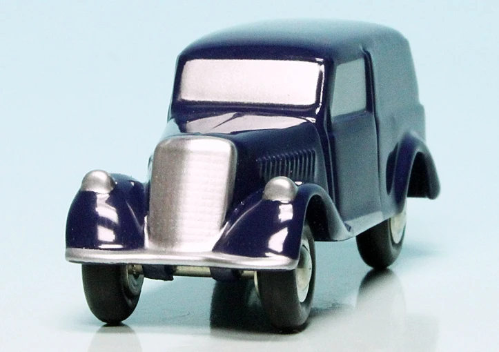 Schuco Piccolo Mercedes Benz 170V Kastenwagen 3 Schuco Piccolo Mercedes Benz 170V Kastenwagen – Bild 3