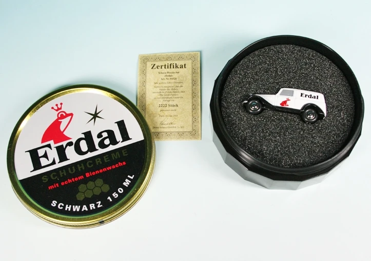 Schuco Piccolo Mercedes Benz 170V Kastenwagen "Erdal" 5 Schuco Piccolo Mercedes Benz 170V Kastenwagen "Erdal" – Bild 5