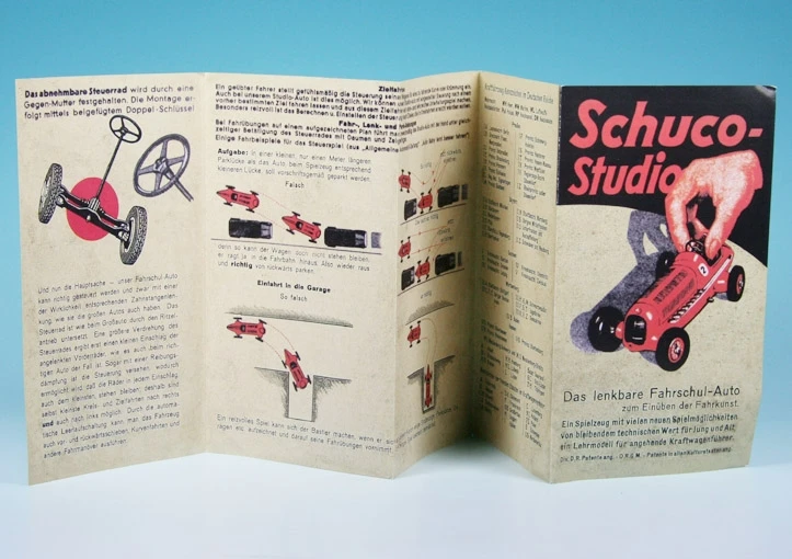 Schuco Mercedes Benz 1936 Rennwagen / Schuco Studio I 1050 "Schuco Weihnachten 2009" 6 Schuco Mercedes Benz 1936 Rennwagen / Schuco Studio I 1050 "Schuco Weihnachten 2009" – Bild 6