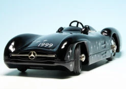 Schuco Mercedes Benz W196 Stromlinie / Schuco Studio III "Weihnachten 1999" 9 Schuco Mercedes Benz W196 Stromlinie / Schuco Studio III "Weihnachten 1999" -Schuco 001643 schuco mercedes benz w196 stromlinie schuco studio iii weihnachten 1999 2