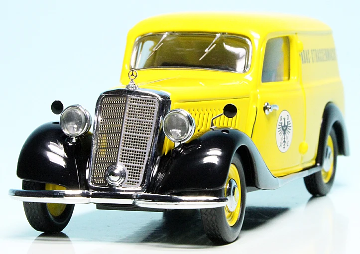 Schuco Mercedes Benz 170V Kastenwagen "ADAC-Strassenwacht" 3 Schuco Mercedes Benz 170V Kastenwagen "ADAC-Strassenwacht" – Bild 3