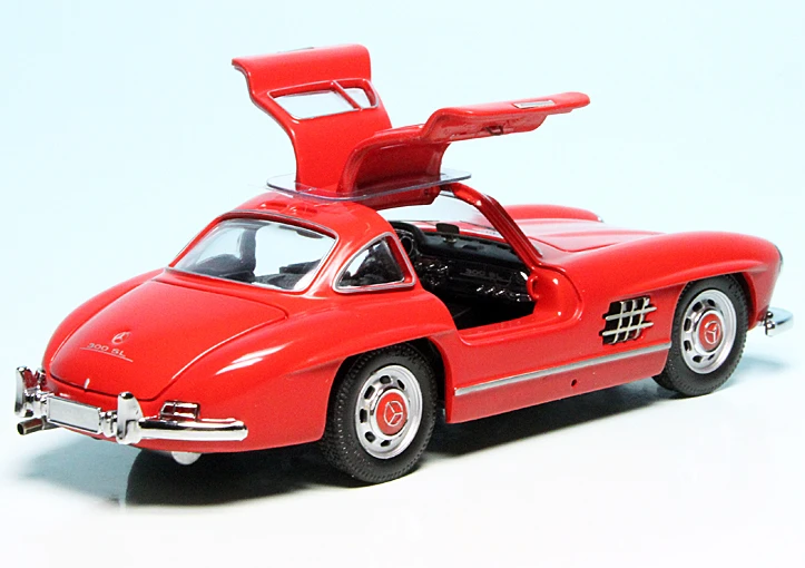 Schuco Mercedes Benz 300SL Flügeltürer 2 Schuco Mercedes Benz 300SL Flügeltürer – Bild 2