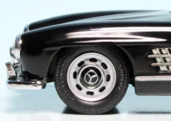 Schuco Mercedes Benz 300SL Flügeltürer 10 Schuco Mercedes Benz 300SL Flügeltürer -Schuco 002453 schuco mercedes benz 300sl fluegeltuerer 3