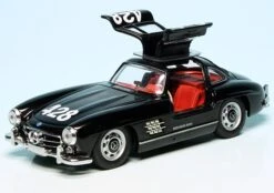 Schuco Mercedes Benz 300SL Coupé "Mille Miglia 1955"