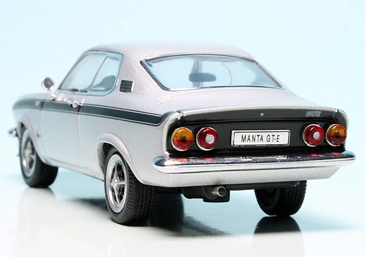 Schuco Opel Manta A GT/E Coupé 6 Schuco Opel Manta A GT/E Coupé – Bild 6