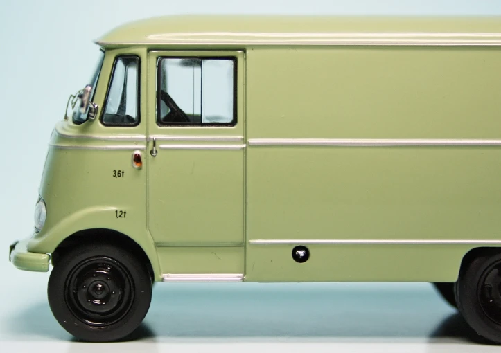 Schuco Mercedes Benz L 319 D Kastenwagen 4 Schuco Mercedes Benz L 319 D Kastenwagen – Bild 4