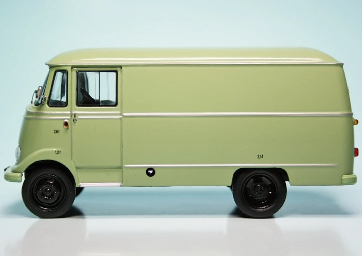 Schuco Mercedes Benz L 319 D Kastenwagen 5 Schuco Mercedes Benz L 319 D Kastenwagen – Bild 5