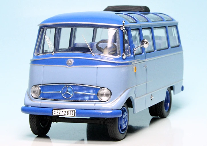 Schuco Mercedes Benz O 319 D Kleinbus 3 Schuco Mercedes Benz O 319 D Kleinbus – Bild 3