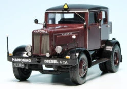 Schuco Hanomag ST 100 Gigant Zugmaschine -Schuco 002891 schuco hanomag st 100 gigant zugmaschine 2