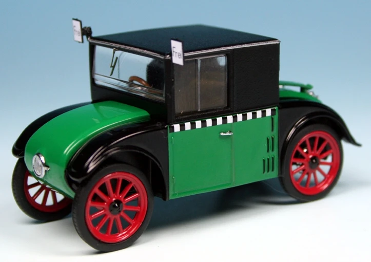 Schuco Hanomag Kommissbrot Limousine "Taxi" 1 Schuco Hanomag Kommissbrot Limousine "Taxi"