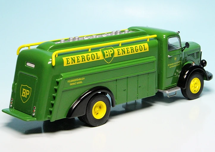 Schuco Mercedes Benz L6600 Tankwagen "BP Energol" 2 Schuco Mercedes Benz L6600 Tankwagen "BP Energol" – Bild 2