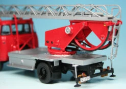 Schuco Hanomag Garant Mit Drehleiter Bachert DL14 "Feuerwehr Nürnberg" -Schuco 003241 Schuco Hanomag Garant mit Drehleiter Bachert DL14 Feuerwehr Nrnberg z558566bb52b860