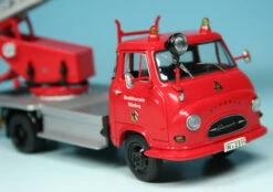 Schuco Hanomag Garant Mit Drehleiter Bachert DL14 "Feuerwehr Nürnberg" -Schuco 003241 Schuco Hanomag Garant mit Drehleiter Bachert DL14 Feuerwehr Nrnberg z658566bb5aa682