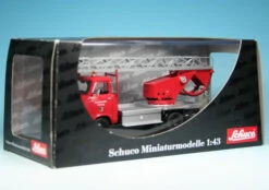 Schuco Hanomag Garant Mit Drehleiter Bachert DL14 "Feuerwehr Nürnberg" -Schuco 003241 Schuco Hanomag Garant mit Drehleiter Bachert DL14 Feuerwehr Nrnberg z758566bb63047f
