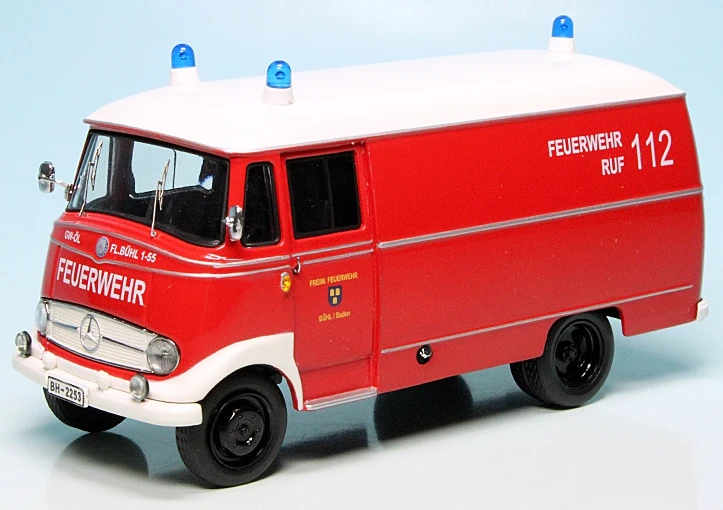 Schuco Mercedes Benz L 319 D Kastenwagen "Freiwillige Feuerwehr Bühl/Baden" 1 Schuco Mercedes Benz L 319 D Kastenwagen "Freiwillige Feuerwehr Bühl/Baden"