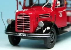 Schuco Borgward B2500 Mit Metz-Drehleiter DL14 "Freiwillige Feuerwehr Mayen" -Schuco 003461 Schuco Borgward B2500 mit Metz Drehleiter Freiwillige Feuerwehr Mayen z3