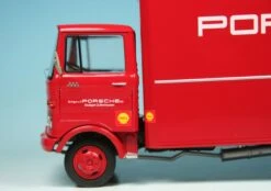 Schuco Mercedes Benz LP608 Koffer-LKW "Porsche Renndienst" -Schuco 003521 Schuco Mercedes Benz LP608 Koffer LKW Porsche Renndienst z4