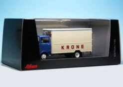 Schuco Mercedes Benz LP608 Koffer-LKW "Circus Krone" -Schuco 003602 Schuco Mercedes Benz LP608 Koffer LKW Circus Krone z7