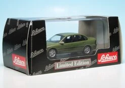 Schuco Opel Vectra B Stufenheck (1995) "Bundeswehr Kommandeurwagen" -Schuco 004165 Schuco Opel Vectra B Stufenheck 1995 Bundeswehr Kommandeurwagen z7