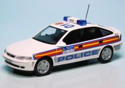 Schuco Vauxhall Vectra B Fließheck (1995) (Opel) "Metropolitan Police"