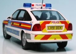 Schuco Vauxhall Vectra B Fließheck (1995) (Opel) "Metropolitan Police" 12 Schuco Vauxhall Vectra B Fließheck (1995) (Opel) "Metropolitan Police" -Schuco 004191 Schuco Vauxhall Vectra B Flieheck 1995 Opel Metropolitan Police z6