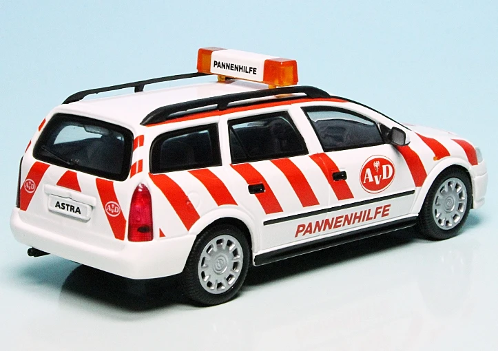 Schuco Opel Astra G Caravan (1998) "AvD Pannenhilfe" 2 Schuco Opel Astra G Caravan (1998) "AvD Pannenhilfe" – Bild 2
