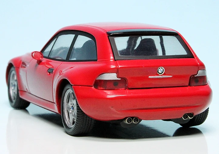 Schuco BMW Z3 M Coupé (E36/8) (1998) 6 Schuco BMW Z3 M Coupé (E36/8) (1998) – Bild 6