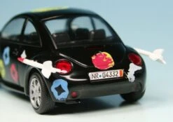 Schuco VW New Beetle (1997) Mit Raketenantrieb "Die Ludolfs" -Schuco 004541 Schuco VW New Beetle 1997 mit Raketenantrieb Die Ludolfs z6