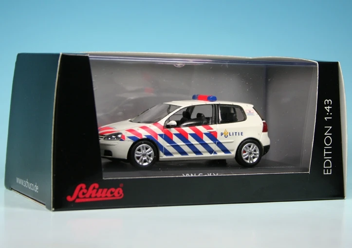 Schuco VW Golf V (2003) "Politie Amsterdam-Amstelland" 7 Schuco VW Golf V (2003) "Politie Amsterdam-Amstelland" – Bild 7