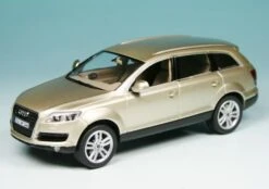 Schuco Audi Q7 4.2 FSI (2005)