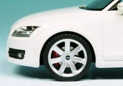 Schuco Audi TT Roadster (2007) "Concept White" -Schuco 004783 Schuco Audi TT Roadster 2007 Concept White z5
