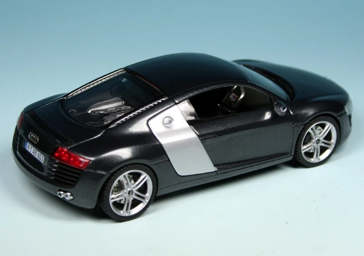 Schuco Audi R8 4.2 FSI V8 Quattro Coupé (2006) 2 Schuco Audi R8 4.2 FSI V8 Quattro Coupé (2006) – Bild 2