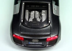 Schuco Audi R8 4.2 FSI V8 Quattro Coupé (2006) 12 Schuco Audi R8 4.2 FSI V8 Quattro Coupé (2006) -Schuco 004792 schuco audi r8 42 fsi v8 quattro coup 2006 5