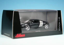Schuco Audi R8 4.2 FSI V8 Quattro Coupé (2006) 13 Schuco Audi R8 4.2 FSI V8 Quattro Coupé (2006) -Schuco 004792 schuco audi r8 42 fsi v8 quattro coup 2006 6