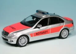 Schuco Mercedes Benz C-Klasse Elegance Limousine (W204) (2007) "Notarzt"