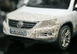 Schuco VW Tiguan Set "Wild - Wenn Sie Ihn Lassen" 11 Schuco VW Tiguan Set "Wild - Wenn Sie Ihn Lassen" -Schuco 004989 Schuco VW Tiguan Set Wild Wenn Sie ihn lassen z5