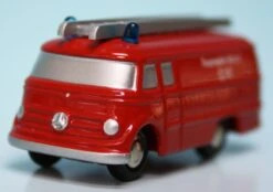 Schuco Piccolo Mercedes Benz L 319 D Kastenwagen "Feuerwehr" -Schuco 005412 Schuco Piccolo Mercedes Benz L 319 D Kastenwagen Feuerwehr z3