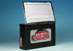 Schuco Piccolo Ford Transit Bus "Feuerwehr Nürnberg" 8 Schuco Piccolo Ford Transit Bus "Feuerwehr Nürnberg" -Schuco 005951 Schuco Piccolo Ford Transit Bus mit Dachleiter Feuerwehr Nrnberg z4