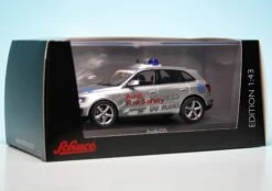 Schuco Audi Q5 3.0 TDI (2008) "Fire Safety 24h Le Mans 2010" -Schuco 007235 Schuco Audi Q5 3 0 TDI 2008 Fire Safety 24h Le Mans 2010 z7
