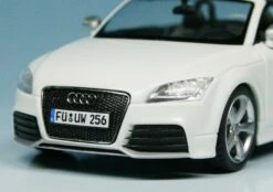 Schuco Audi TT RS Roadster (2009) 9 Schuco Audi TT RS Roadster (2009) -Schuco 007376 Schuco Audi TT RS Roadster 2009 z3