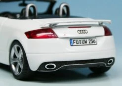 Schuco Audi TT RS Roadster (2009) 12 Schuco Audi TT RS Roadster (2009) -Schuco 007376 Schuco Audi TT RS Roadster 2009 z6
