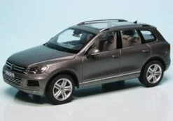 Schuco VW Touareg 4.2 V8 TDI (2010)
