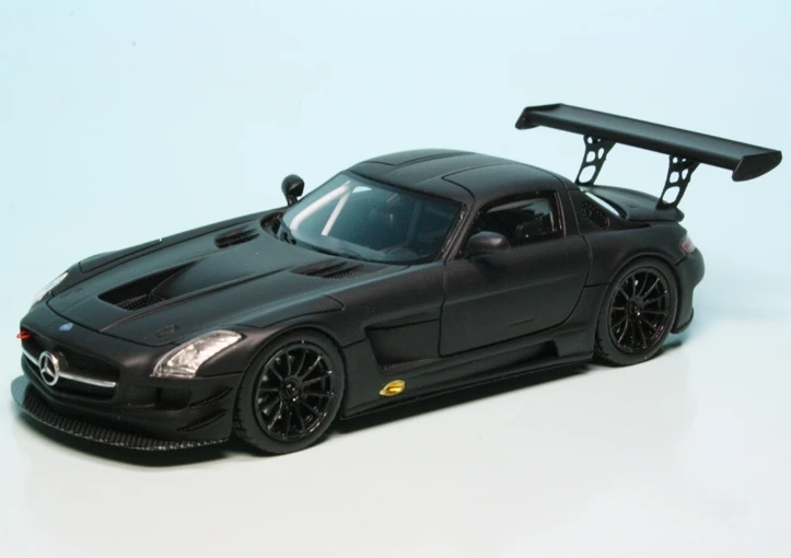 Schuco Mercedes Benz SLS AMG GT3 Coupé Rennwagen (C197) (2010) "Concept Black" 1 Schuco Mercedes Benz SLS AMG GT3 Coupé Rennwagen (C197) (2010) "Concept Black"