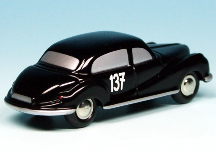 Schuco Piccolo BMW 502 Limousine "Tulpenrallye 1954" 2 Schuco Piccolo BMW 502 Limousine "Tulpenrallye 1954" – Bild 2