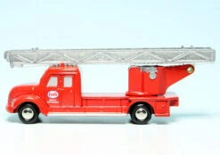 Schuco Piccolo Magirus-Deutz S6500 Drehleiter "Esso A.G. Werkfeuerwehr" 8 Schuco Piccolo Magirus-Deutz S6500 Drehleiter "Esso A.G. Werkfeuerwehr" -Schuco 160018 schuco piccolo magirusdeutz s6500 drehleiter esso ag werkfeuerwehr 3