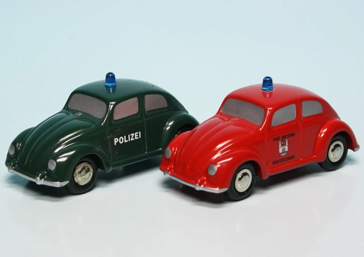 Schuco Piccolo Set "Volkswagen Special Edition 2003 - Historische Einsatzfahrzeuge" 1 Schuco Piccolo Set "Volkswagen Special Edition 2003 - Historische Einsatzfahrzeuge"